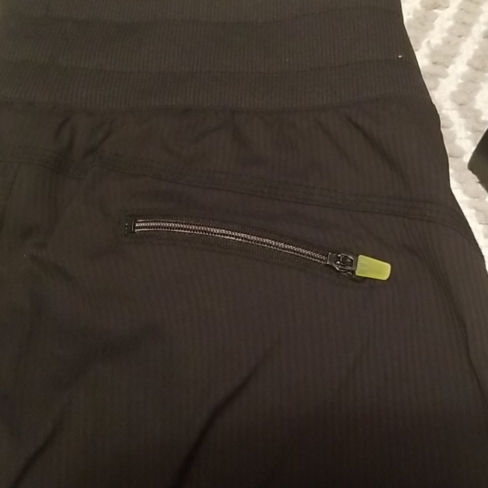 H&M Workout Pant - Picture 3 of 4